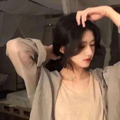 重生后,我果断退婚转嫁冷面教官